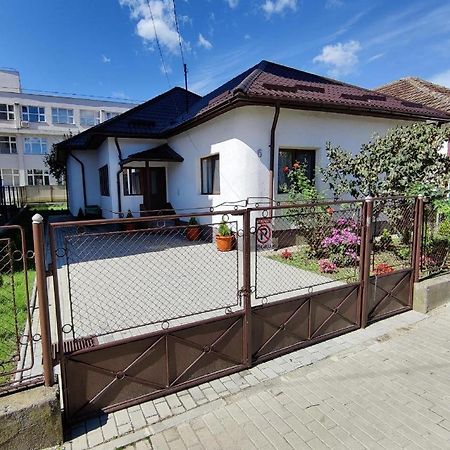Călimăneşti Casa Marina 게스트하우스 외부 사진